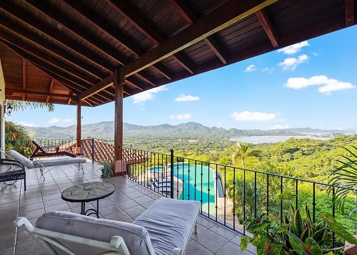 Villa Infinity Pool With Ocean & Mountain Views *